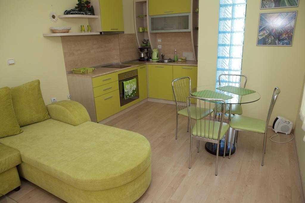 Spa Villa Crystal Chissarja Zimmer foto